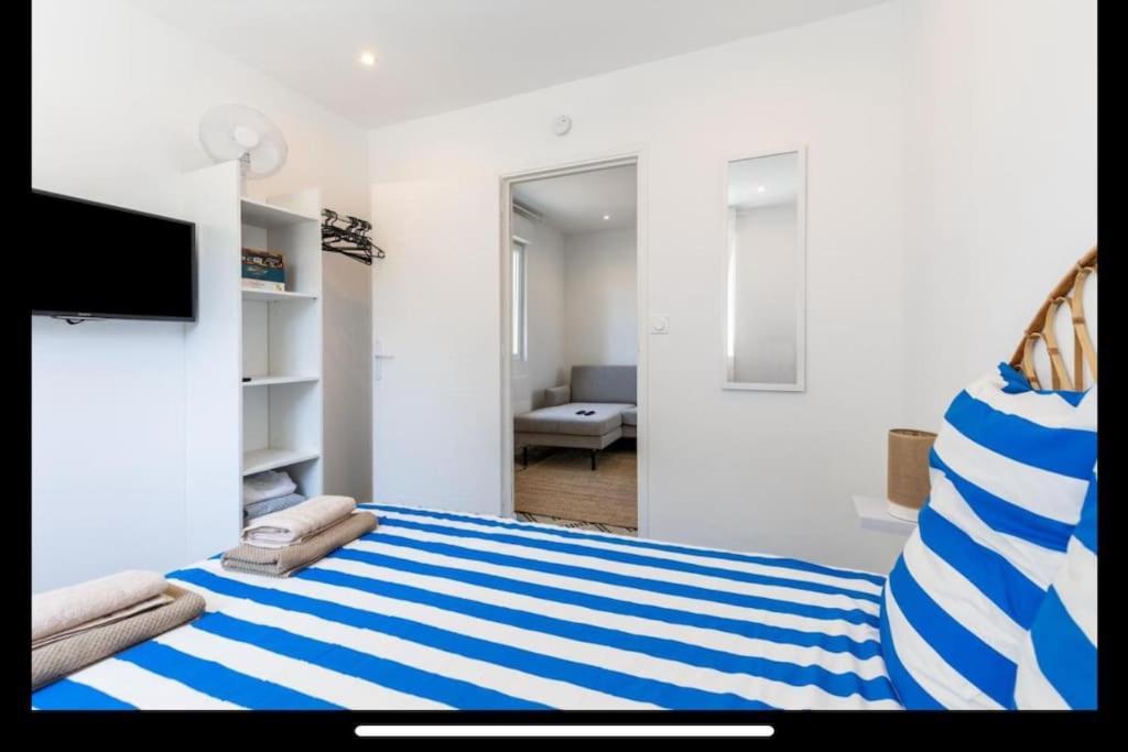 Maison A Deux Pas Du Port 랑통 외부 사진
